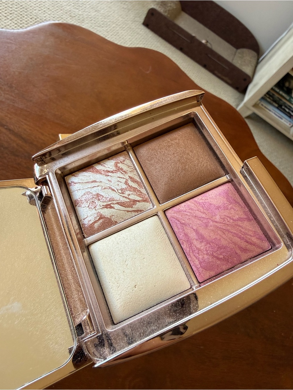 Hourglass Ambient Lighting Edit Palette - Custom Quad